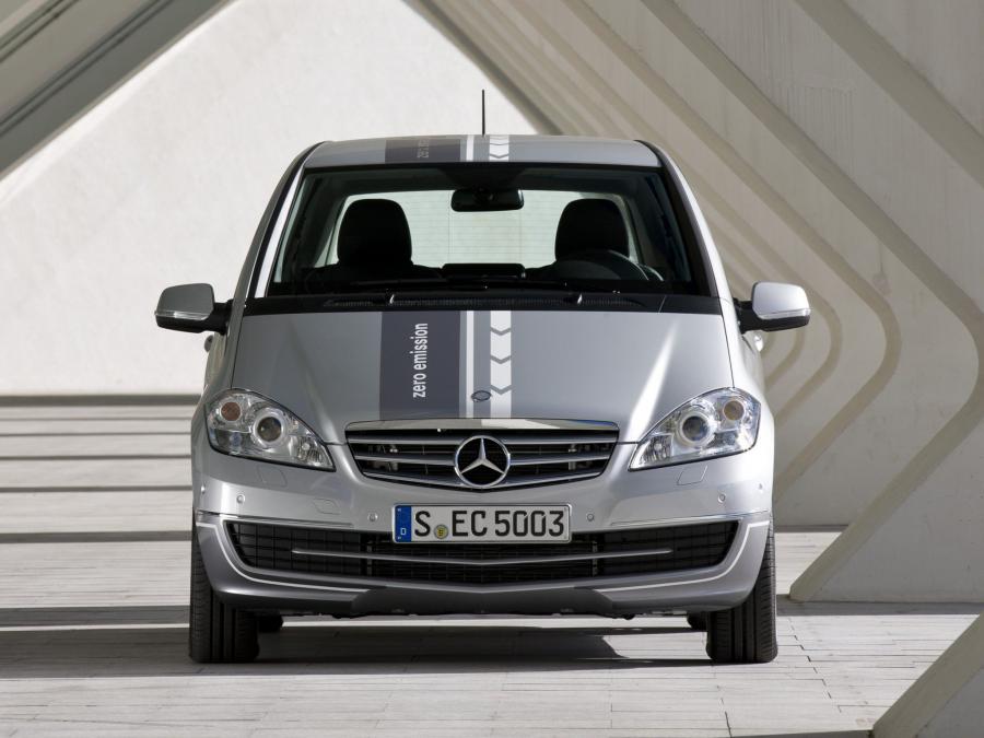  Mercedes-Benz A-Class E-Cell 2010 года  (фото 7 из 35)